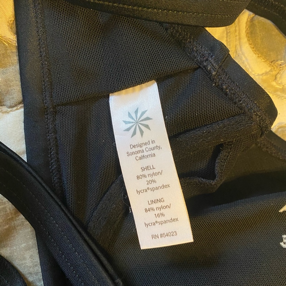 ATHLETA SWIM TOP - Picture 5 of 6